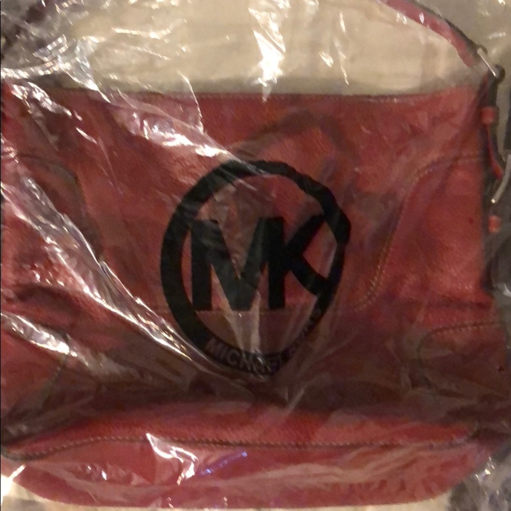 Michael kors purse